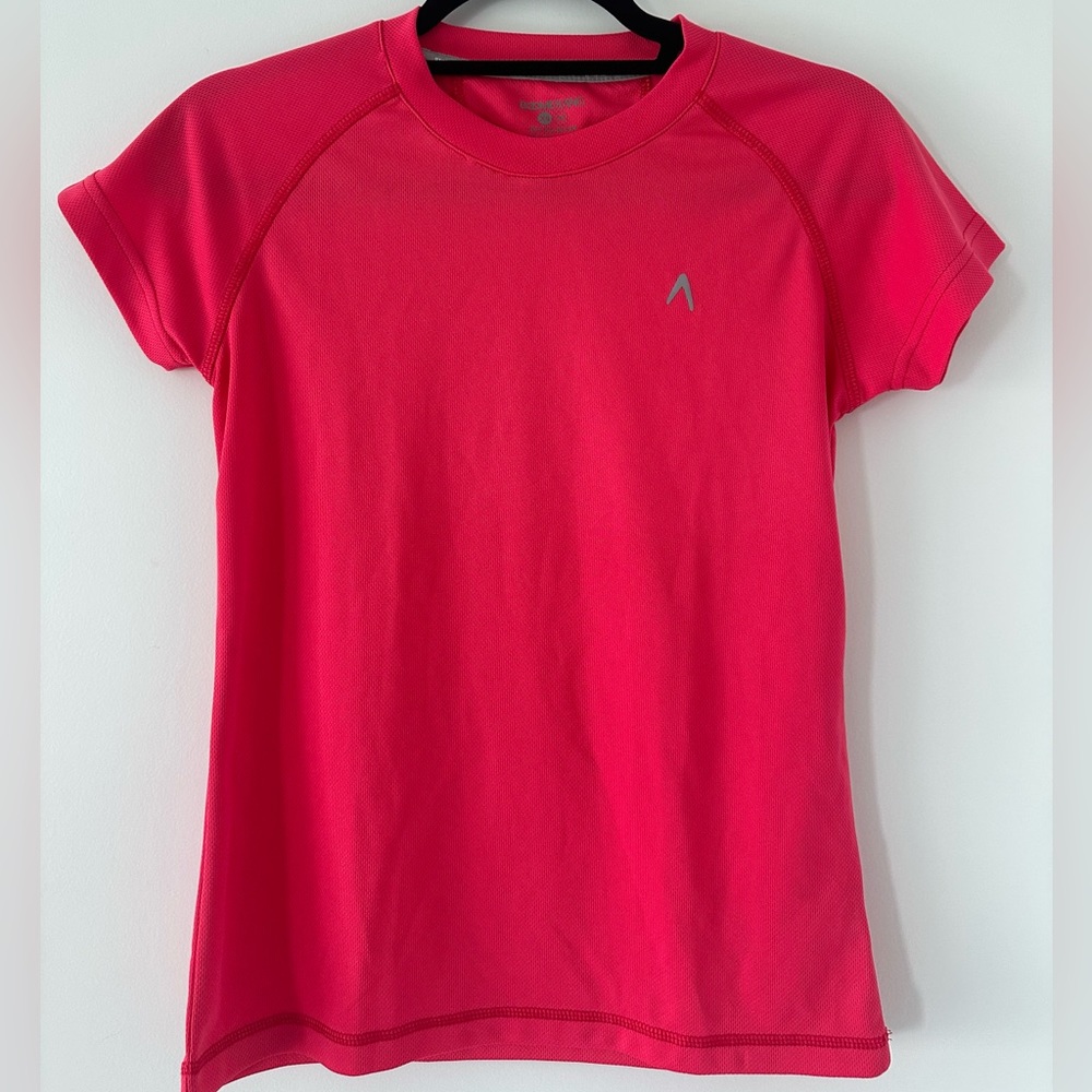 Boomerang Running women’s T-shirt short sleeves Sz XS pink/coral NWOT